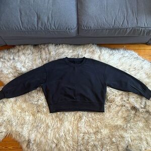 Lululemon Softstreme Perfectly Oversized
Cropped Crew